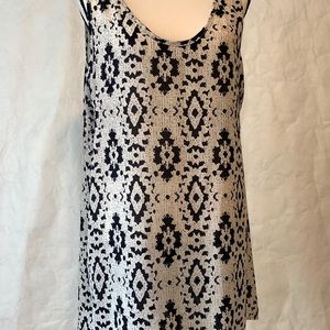 Painted Threads High Low Sleeveless Tunic